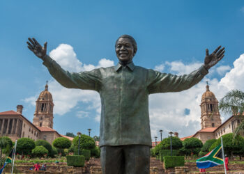 AUC Chairperson visits South Africa