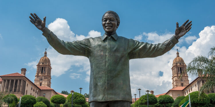 AUC Chairperson visits South Africa
